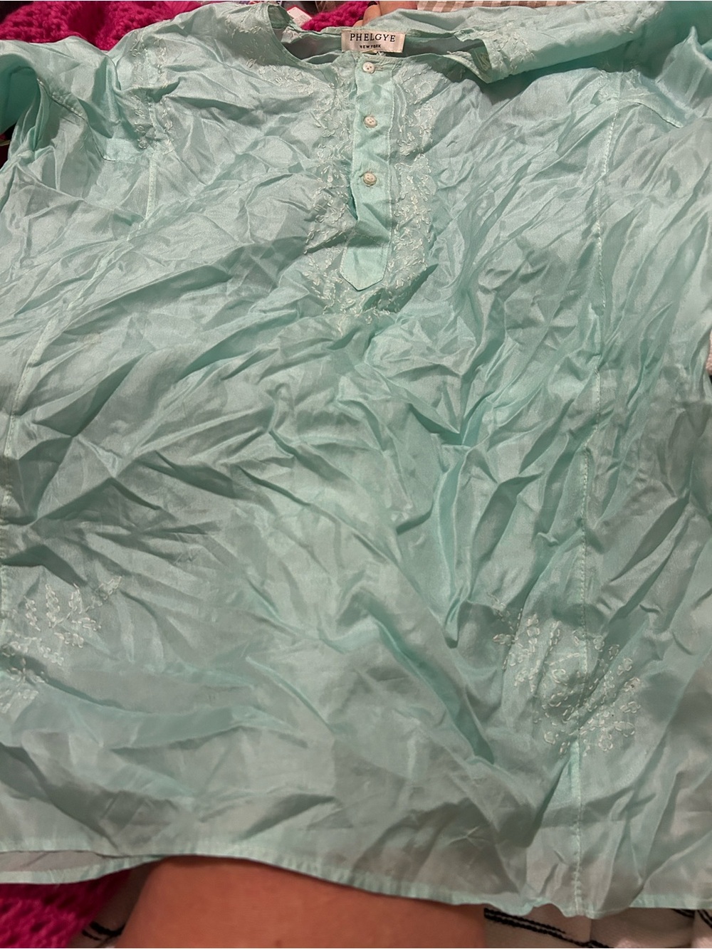 Phelgye Indian tunic in 100% silk.